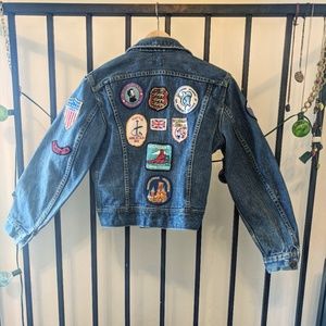 🍷Vintage 1970s Lee Denim Jacket Fitted w/ Patches